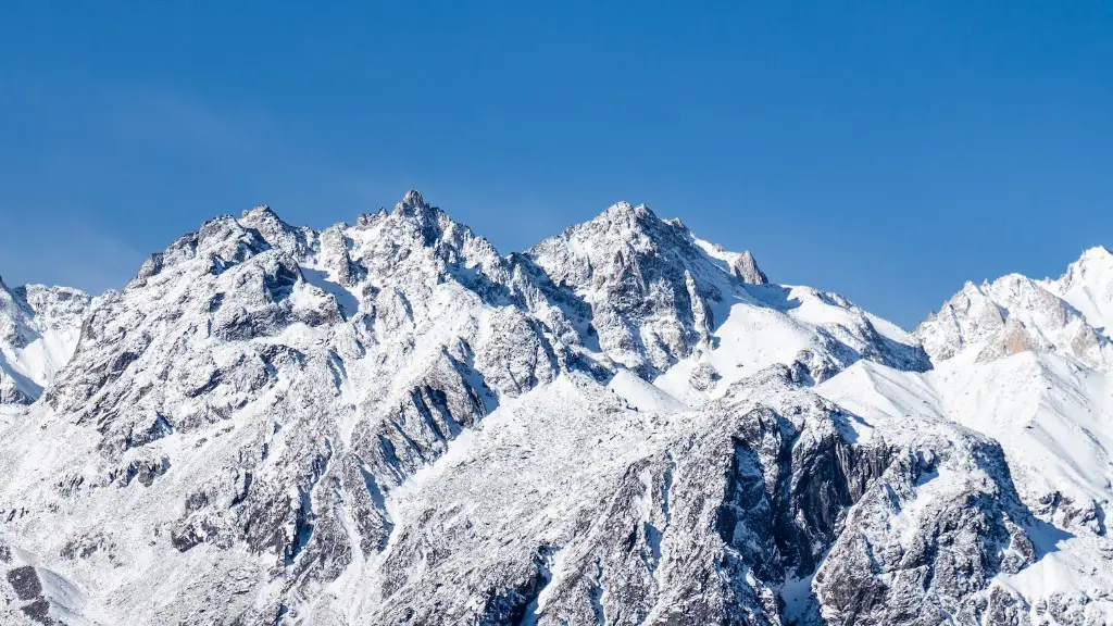 How many people have died climbing the matterhorn?