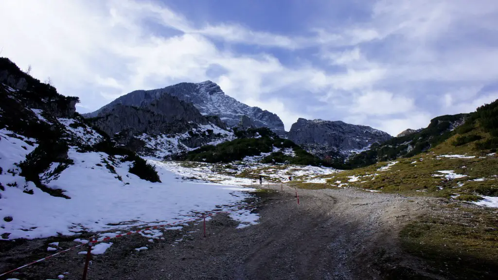 Did james macarthur climb matterhorn?