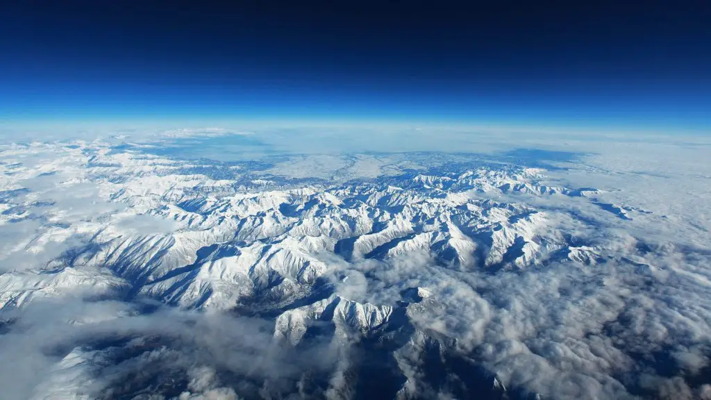 Is the matterhorn in italy or switzerland?