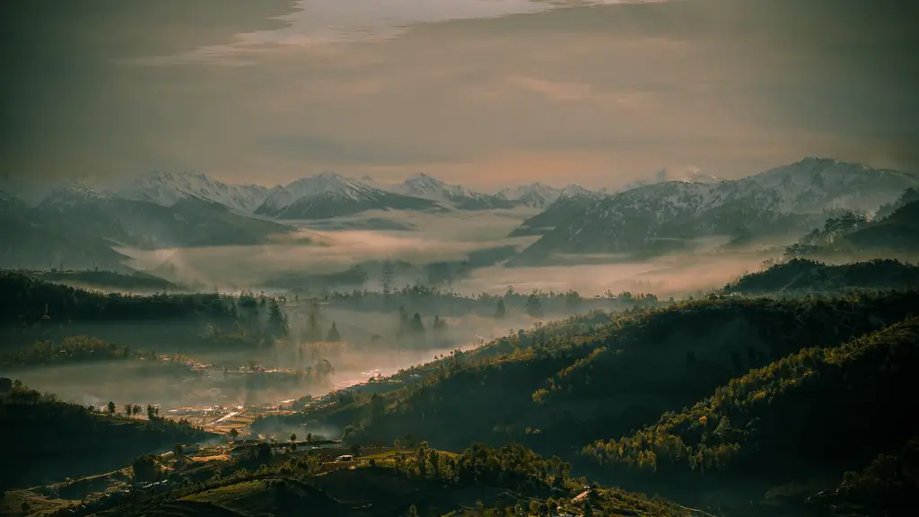 What town is closest to the matterhorn?
