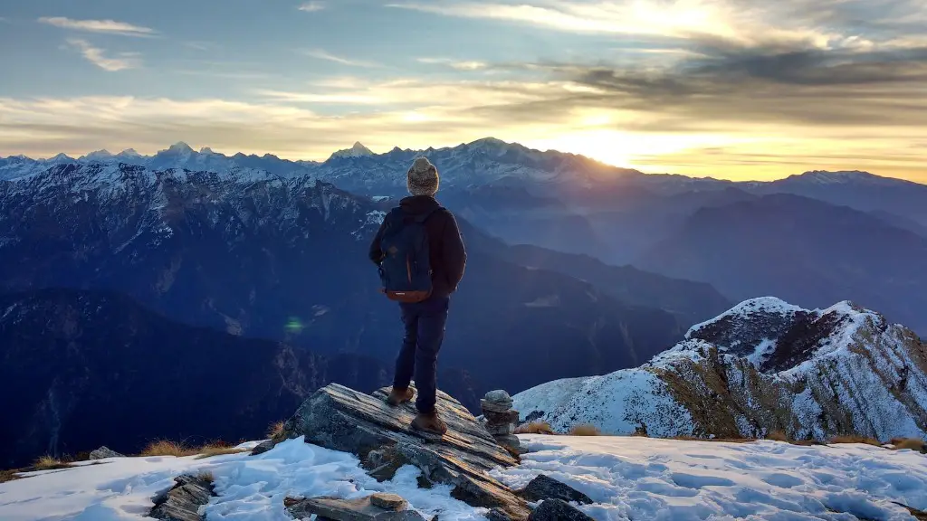 Why is mount fuji popular with hikers?