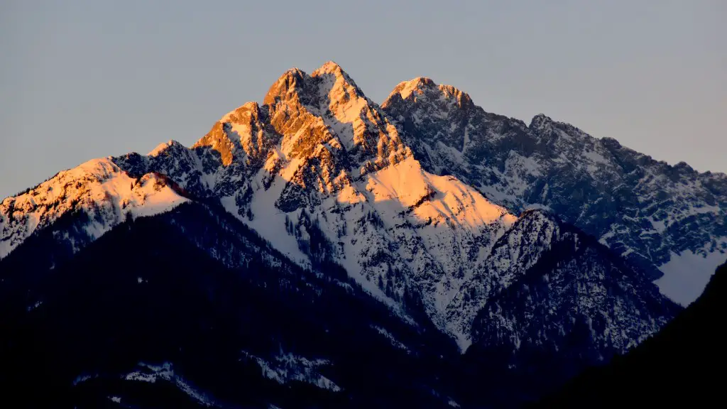 Is mount kilimanjaro located in kenya?